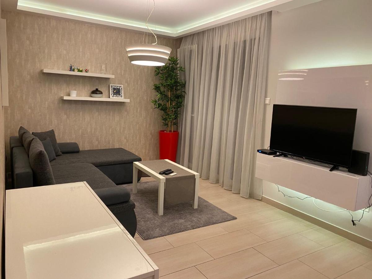Parizsi Udvar I. Apartment Debrecen Exterior foto