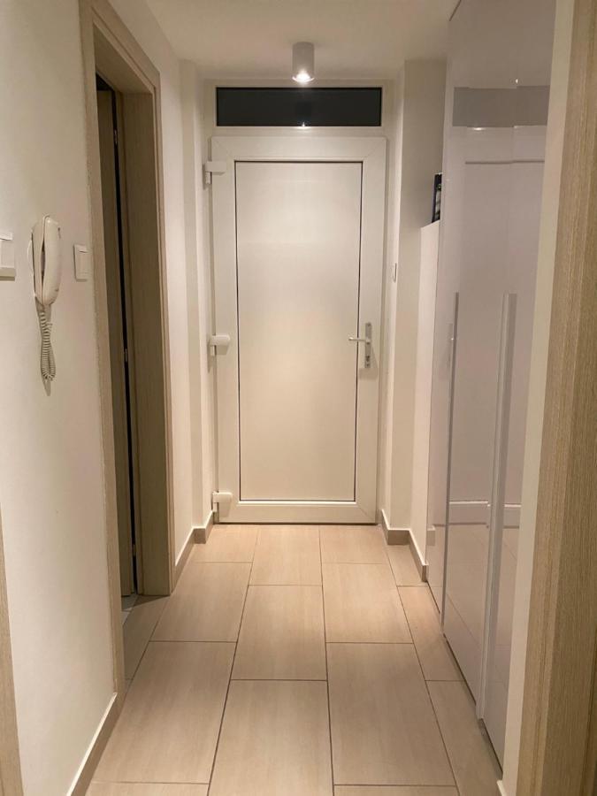 Parizsi Udvar I. Apartment Debrecen Exterior foto