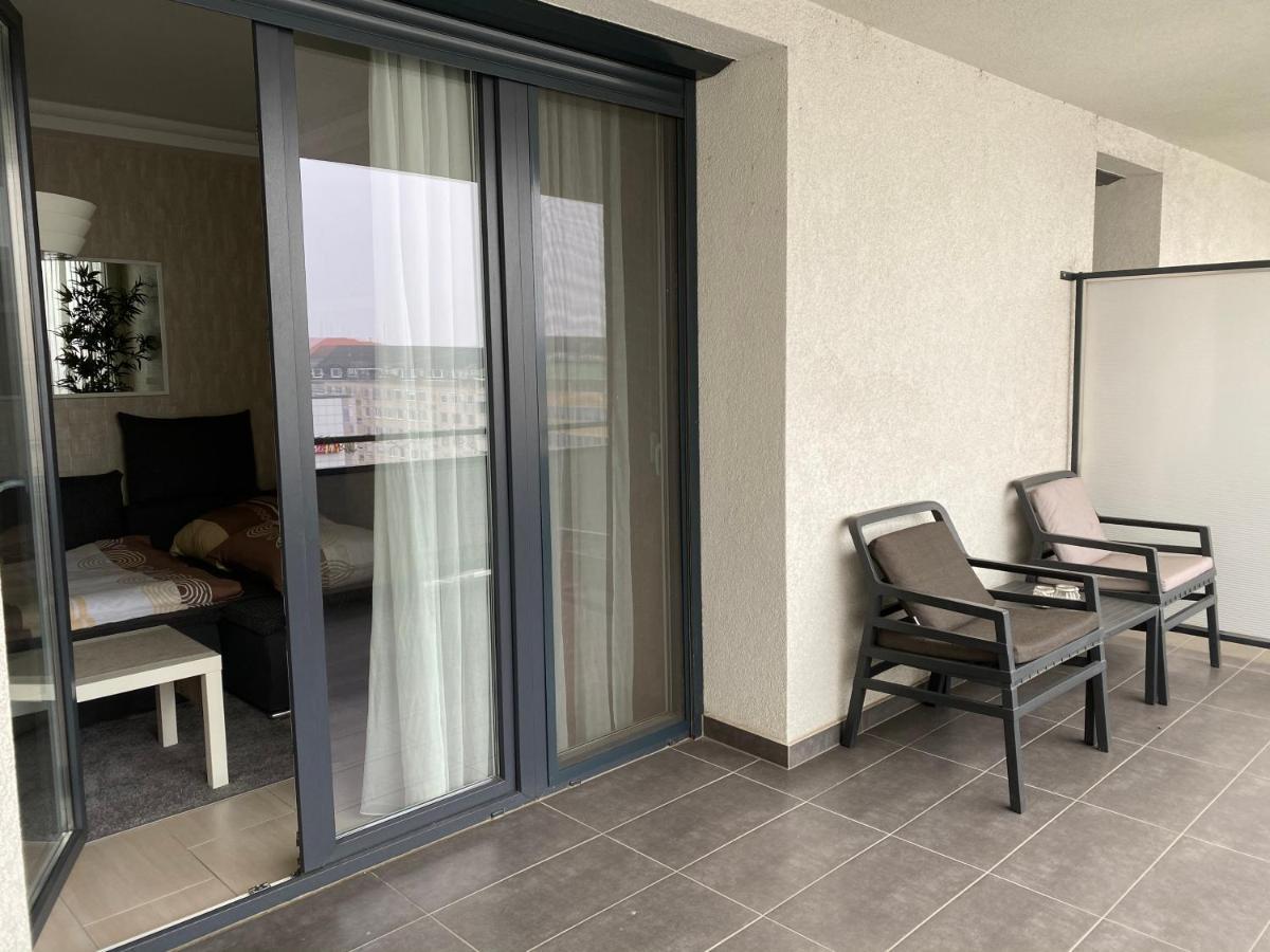 Parizsi Udvar I. Apartment Debrecen Exterior foto