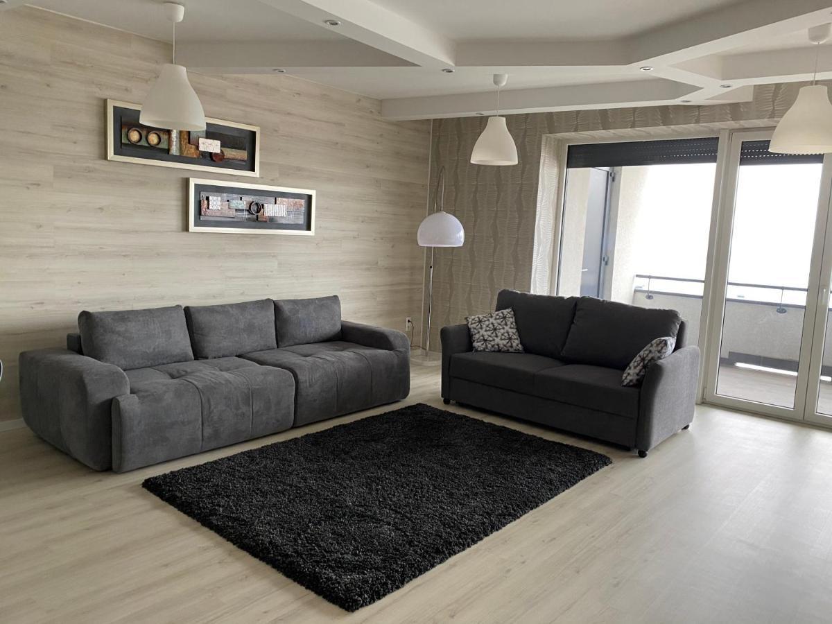 Parizsi Udvar I. Apartment Debrecen Exterior foto